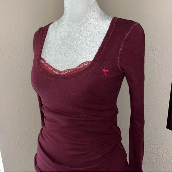 Vintage Y2K Abercrombie 2000s Scoop Neck Long Sleeve Top - Picture 2 of 5